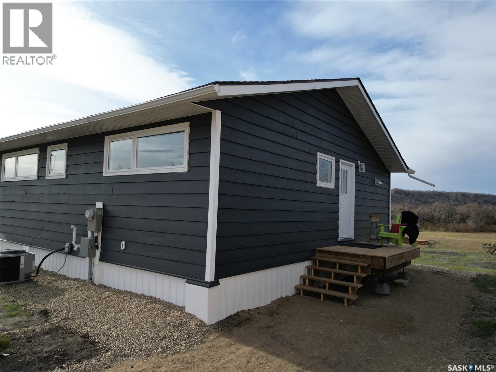 17 Larocque Drive, Katepwa Beach, Saskatchewan  S0G 2Y0 - Photo 6 - SK023560