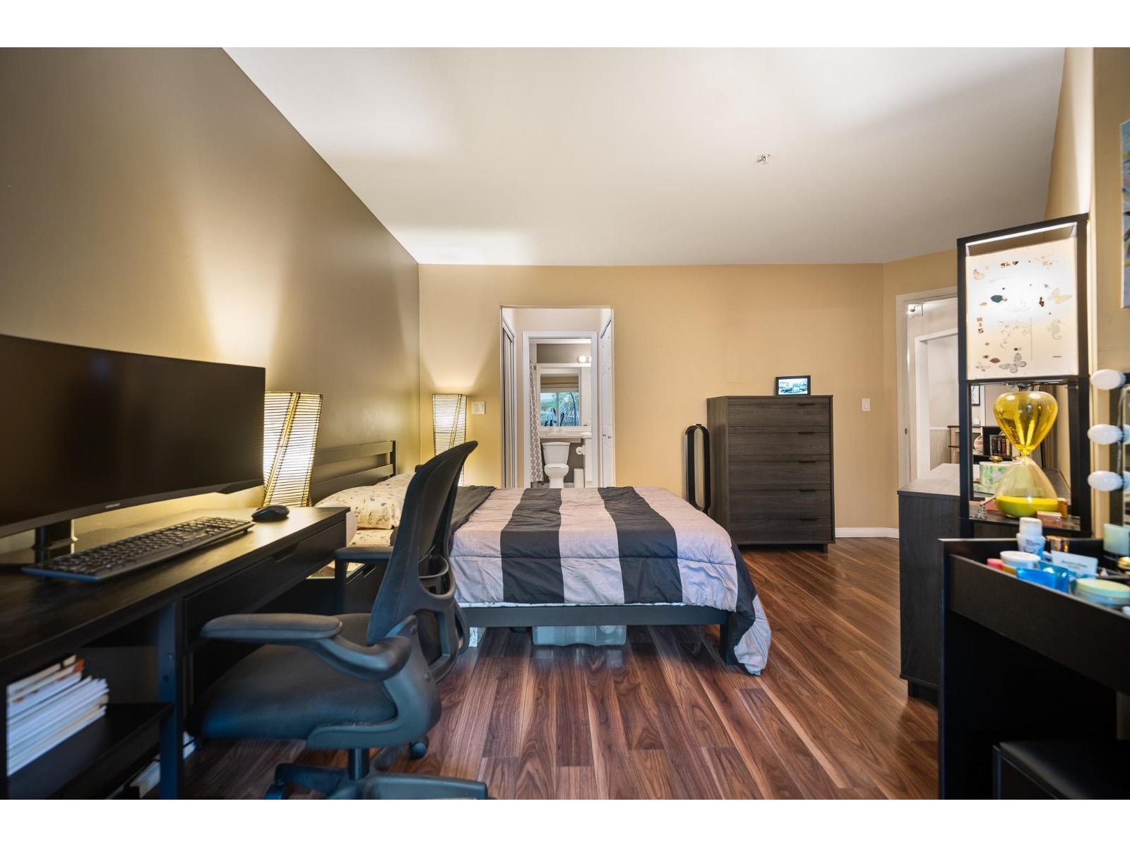 110 6557 121 Street, Surrey, British Columbia  V3W 1E7 - Photo 14 - R3064929