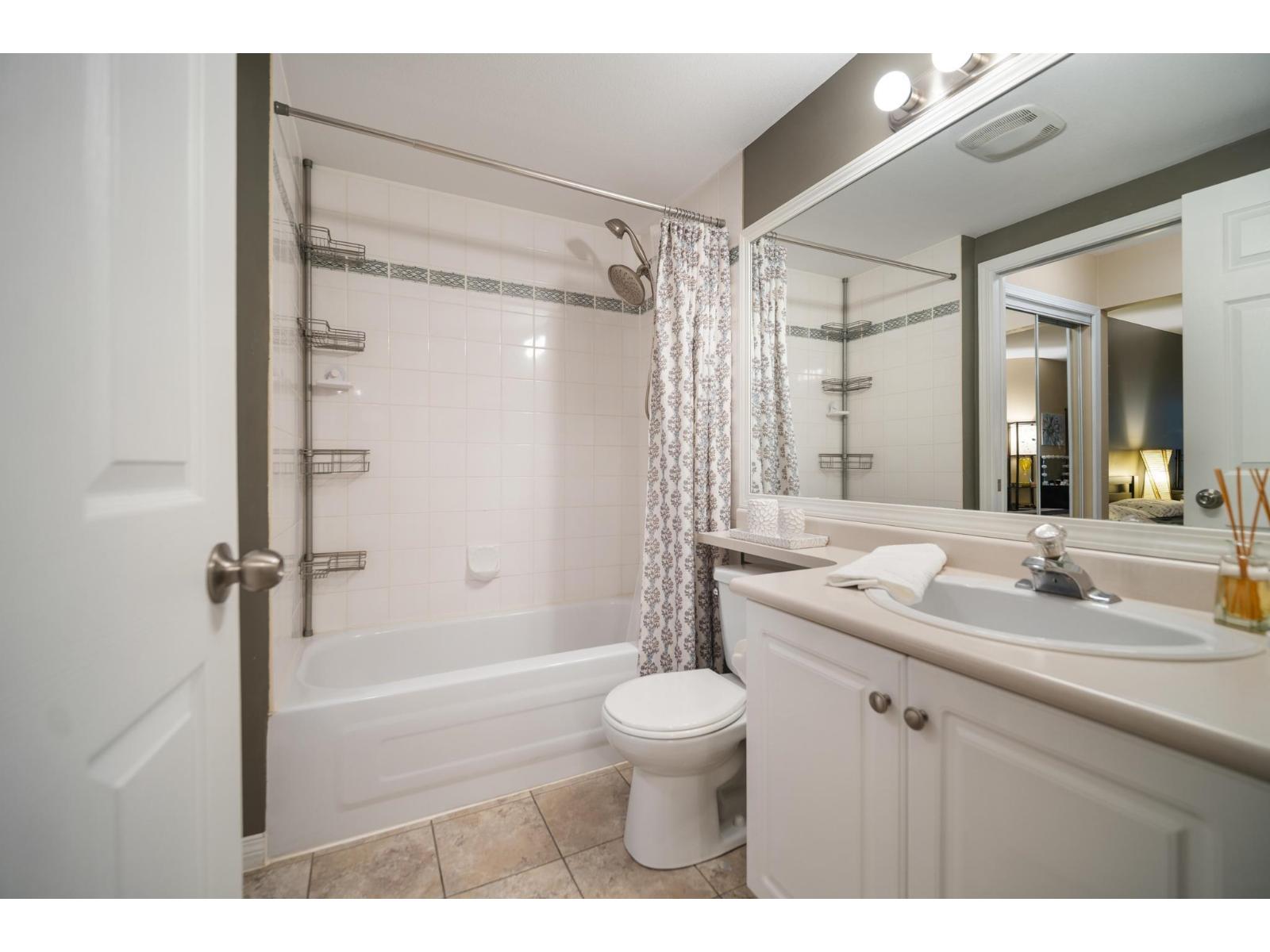 110 6557 121 Street, Surrey, British Columbia  V3W 1E7 - Photo 15 - R3064929