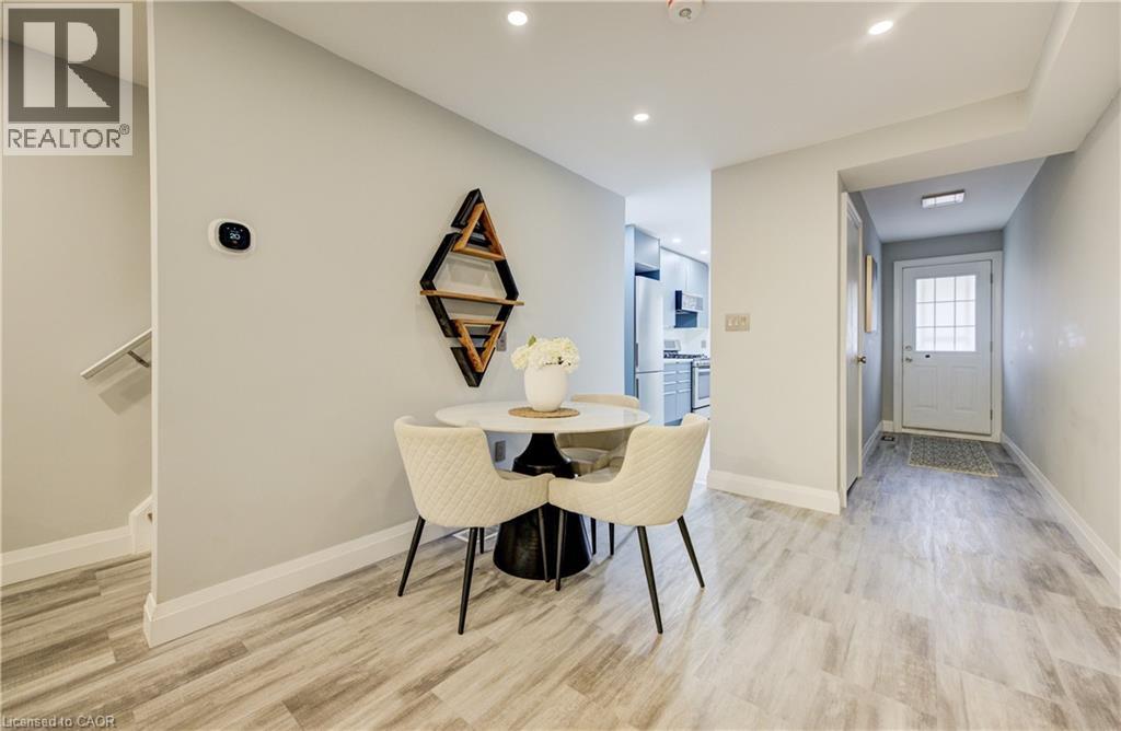 513 Weber Street Unit# E, Waterloo, Ontario  N2L 4G1 - Photo 10 - 40784792