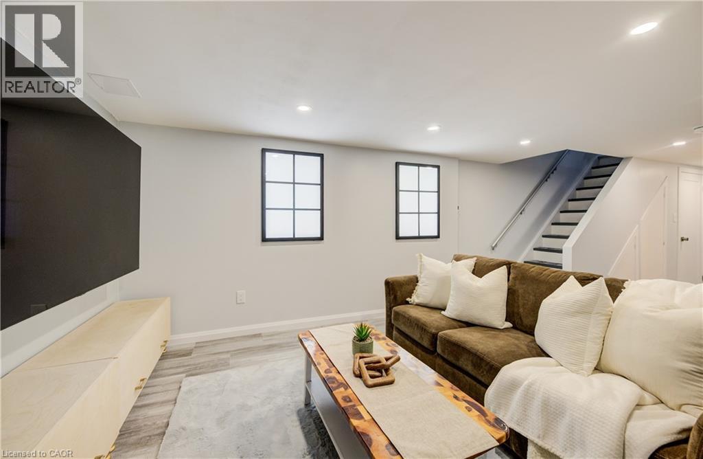 513 Weber Street Unit# E, Waterloo, Ontario  N2L 4G1 - Photo 31 - 40784792