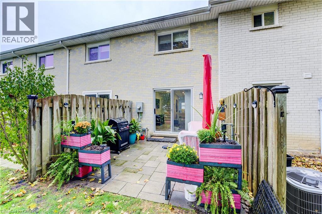 513 Weber Street Unit# E, Waterloo, Ontario  N2L 4G1 - Photo 36 - 40784792