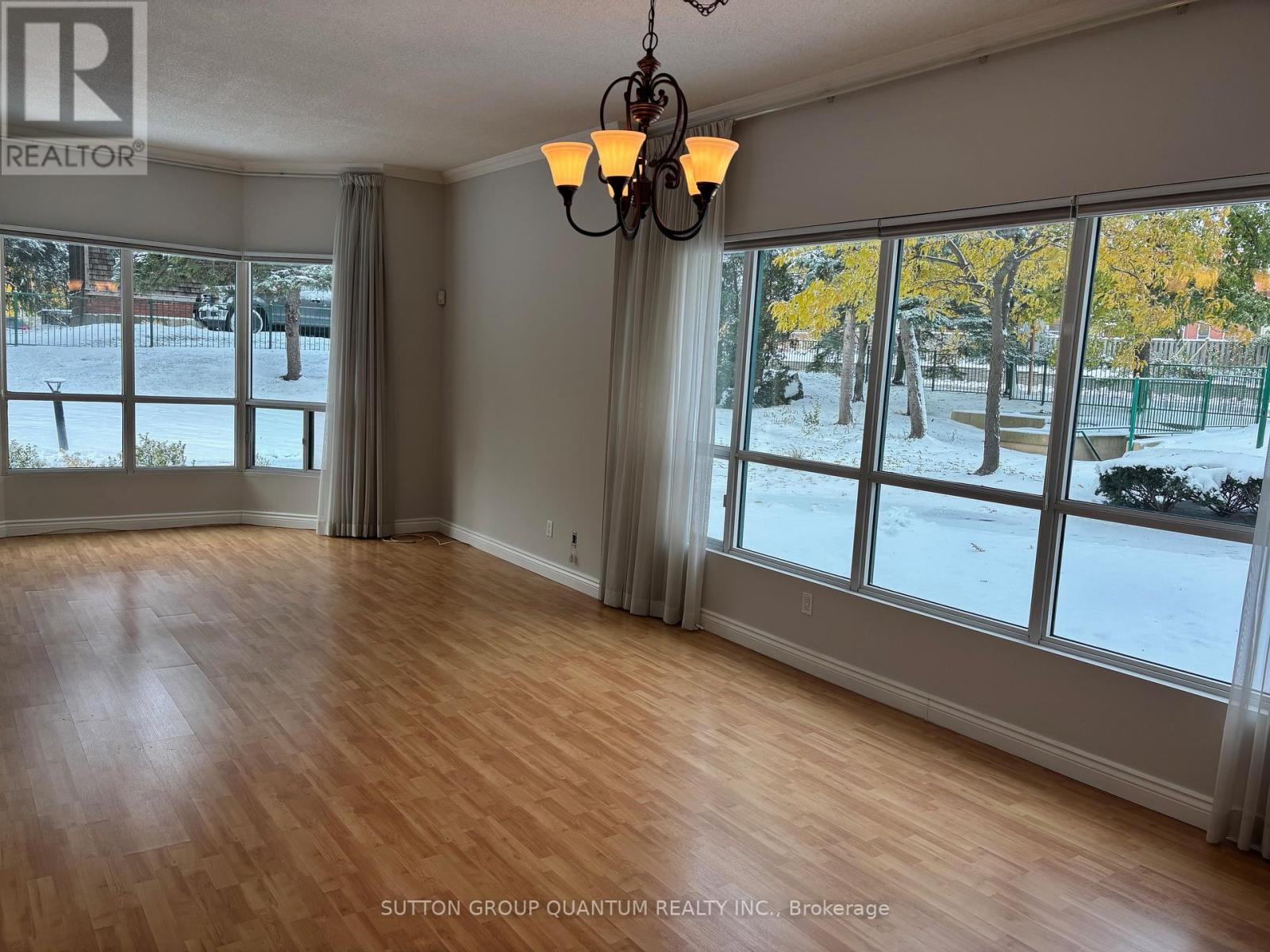 102 - 100 Millside Drive, Milton, Ontario  L9T 5E3 - Photo 16 - W12521188