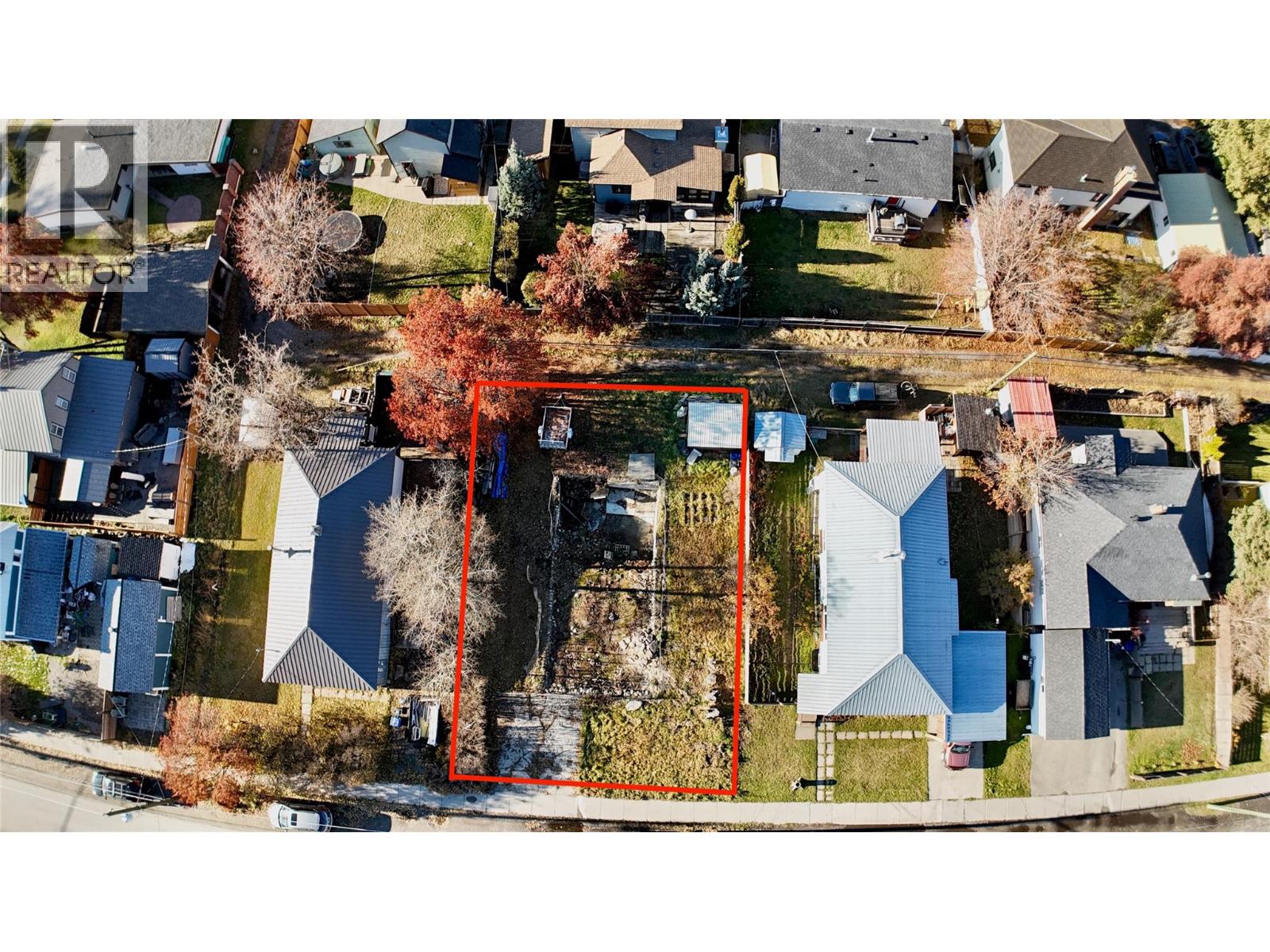 121 1st Avenue, Fernie, British Columbia  V0B 1M0 - Photo 3 - 10367617