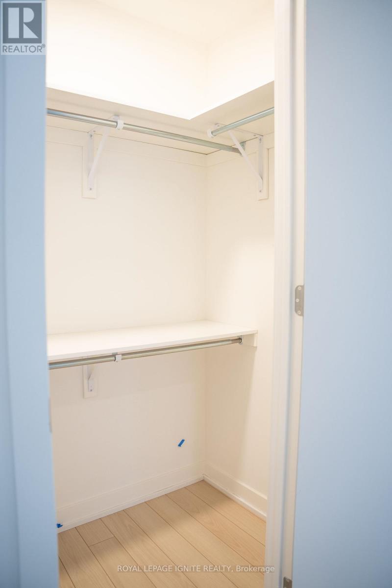 801 - 3071 Trafalgar Road, Oakville (Jm Joshua Meadows), Ontario  L6H 8C6 - Photo 7 - W12510276