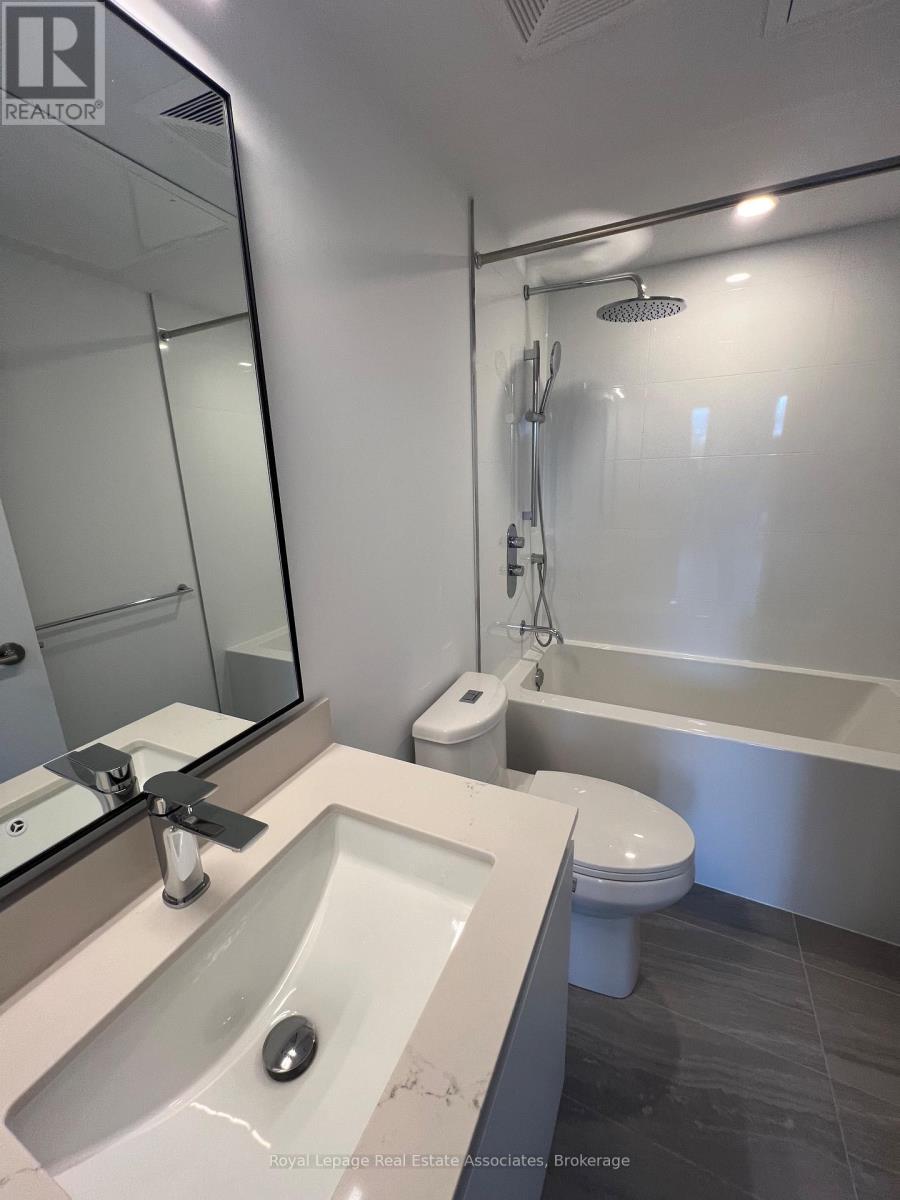 404 - 1720 Bayview Avenue, Toronto, Ontario  M4G 3C4 - Photo 17 - C12527902