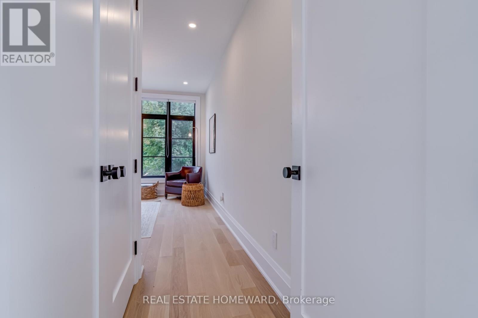 5 Taylor Drive, Toronto, Ontario  M4C 3B4 - Photo 25 - E12459465