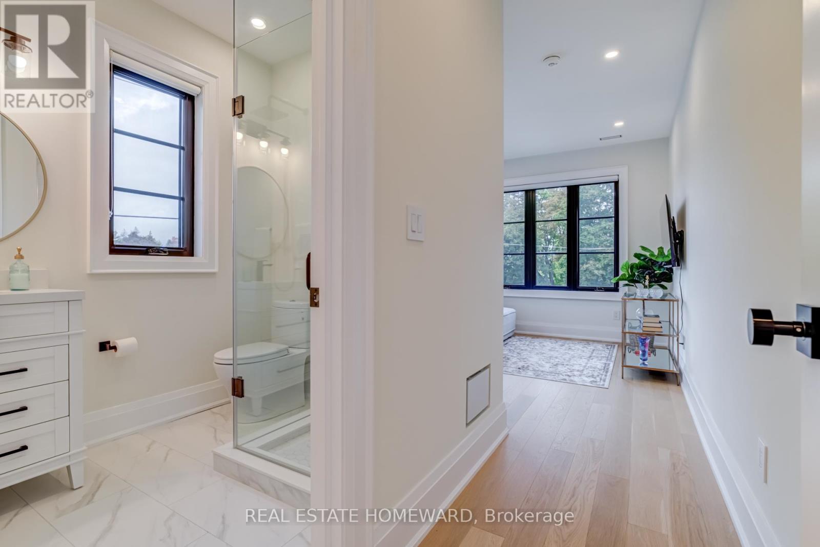 5 Taylor Drive, Toronto, Ontario  M4C 3B4 - Photo 29 - E12459465