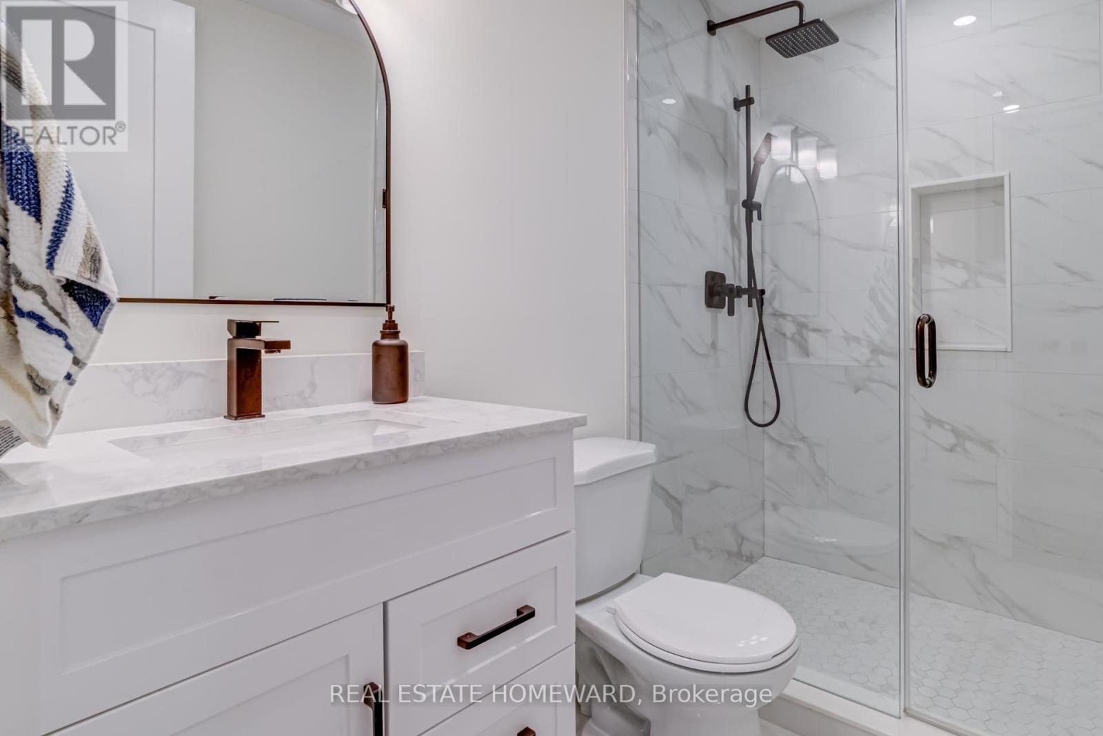 5 Taylor Drive, Toronto, Ontario  M4C 3B4 - Photo 47 - E12459465