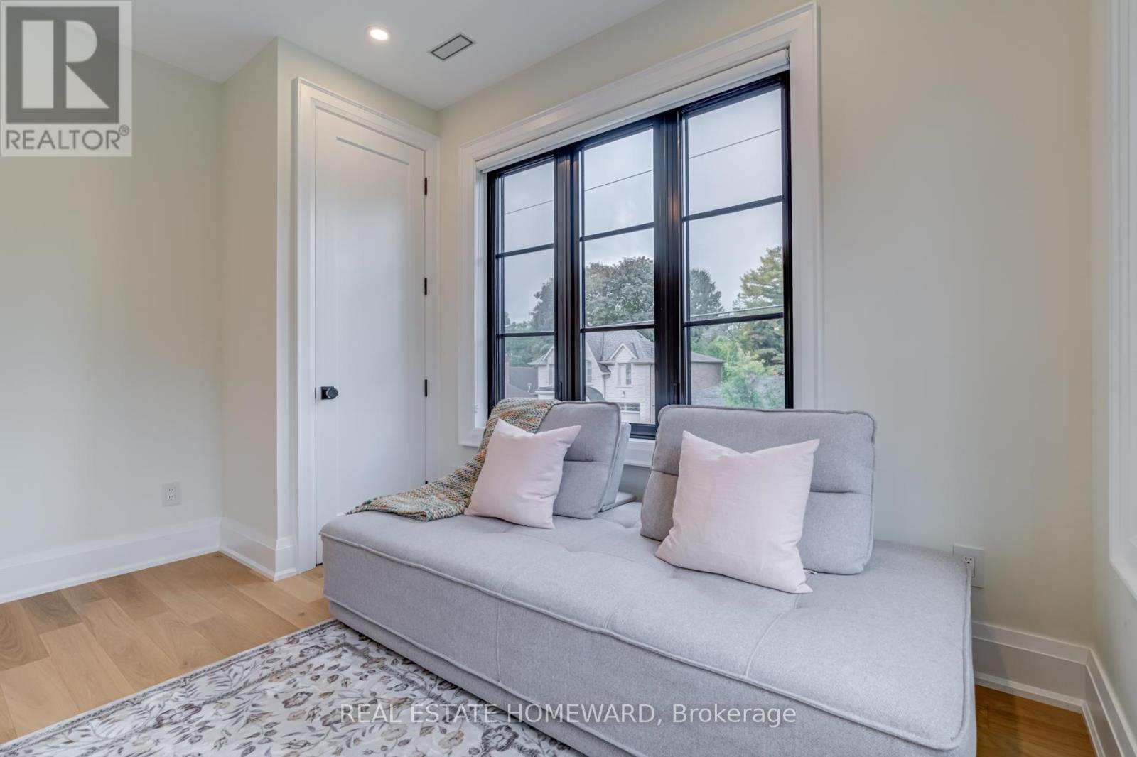 5 Taylor Drive, Toronto, Ontario  M4C 3B4 - Photo 31 - E12459465