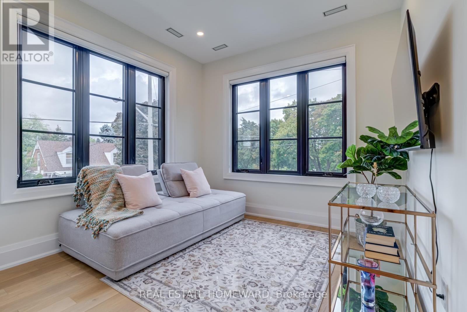 5 Taylor Drive, Toronto, Ontario  M4C 3B4 - Photo 30 - E12459465