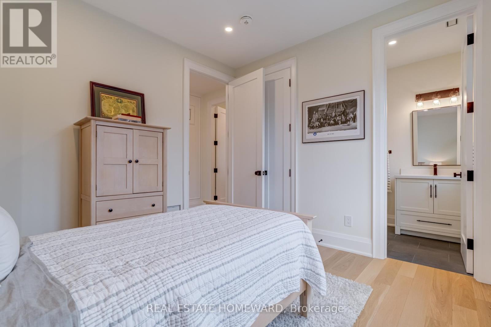 5 Taylor Drive, Toronto, Ontario  M4C 3B4 - Photo 33 - E12459465