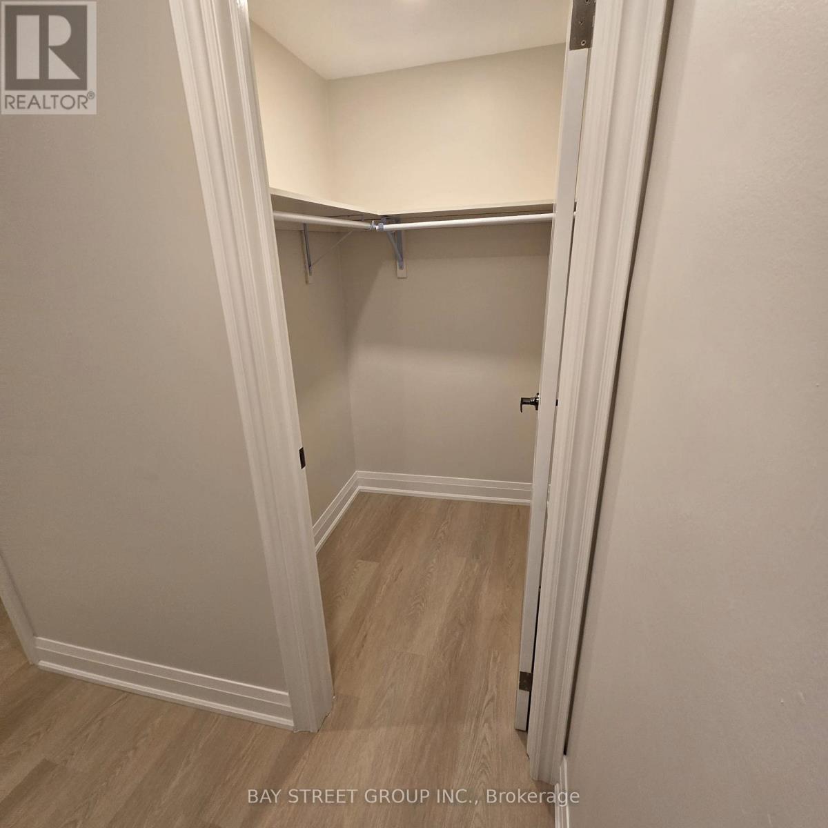 129 HUNTINGTON PARK DRIVE, Markham, Ontario