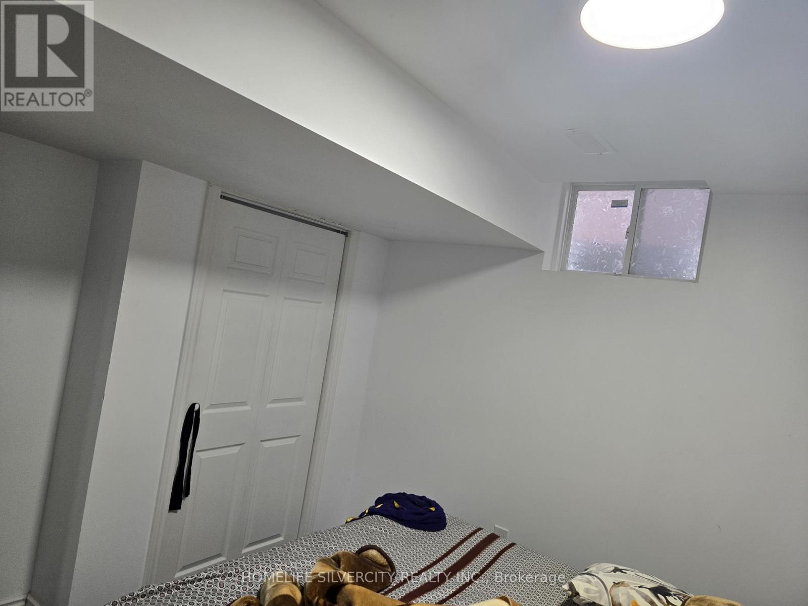 80 Abitibi Lake Drive, Brampton, Ontario  L6R 0V6 - Photo 7 - W12527038