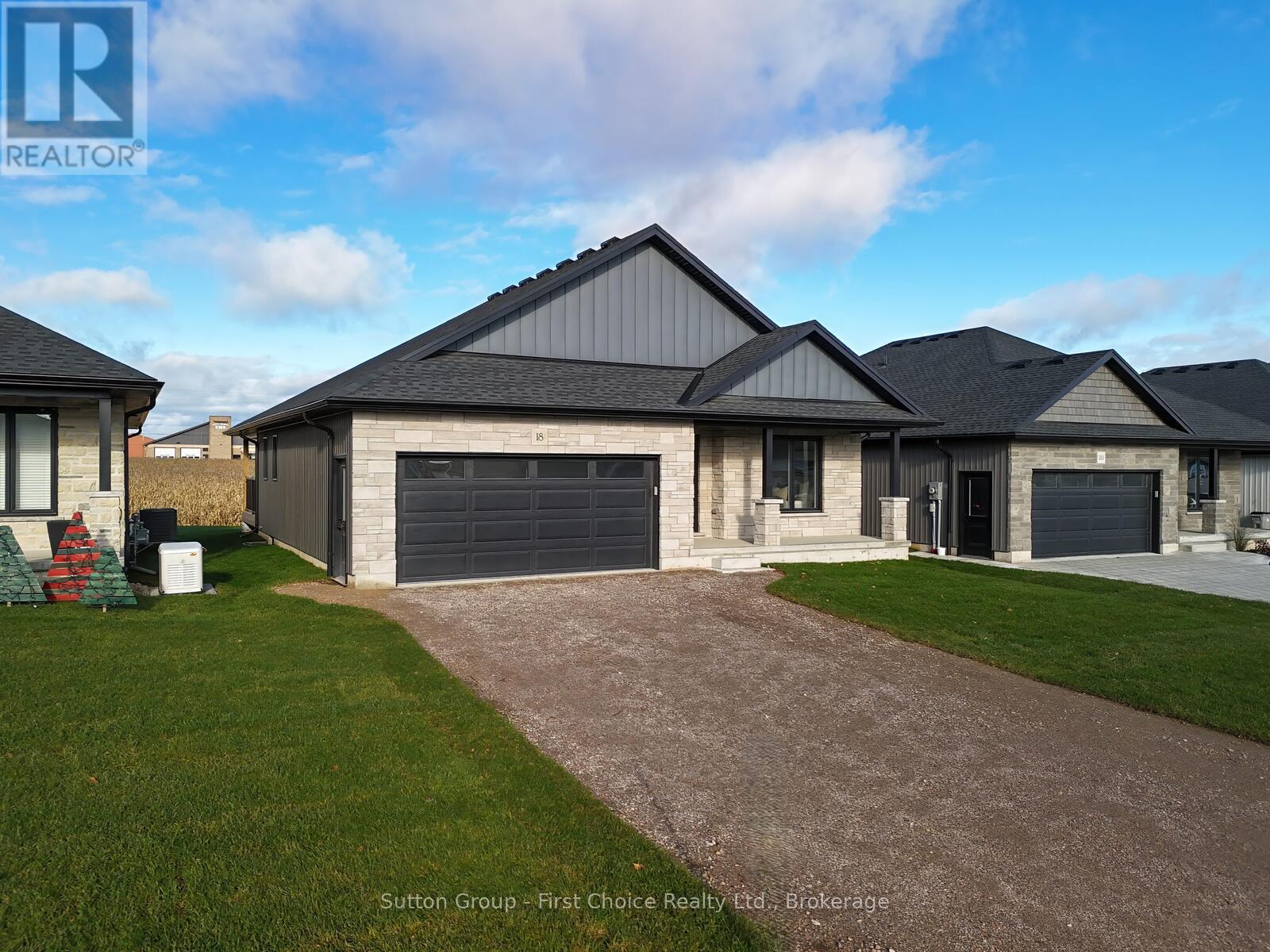 18 Nelson Street, West Perth, Ontario N0K 1N0 - Photo 3 - X12362272