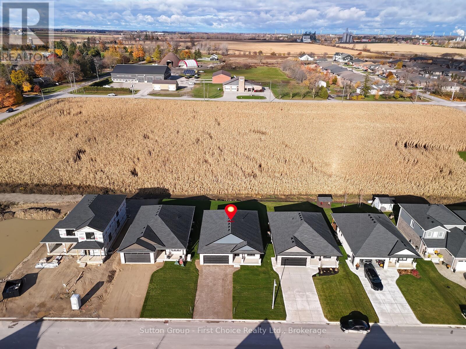 18 Nelson Street, West Perth, Ontario N0K 1N0 - Photo 34 - X12362272