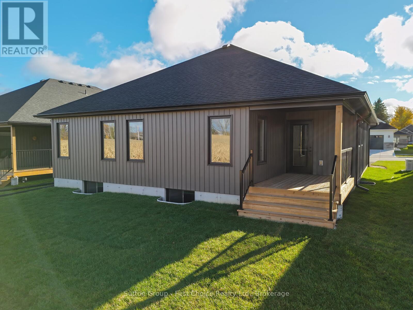 18 Nelson Street, West Perth, Ontario N0K 1N0 - Photo 30 - X12362272