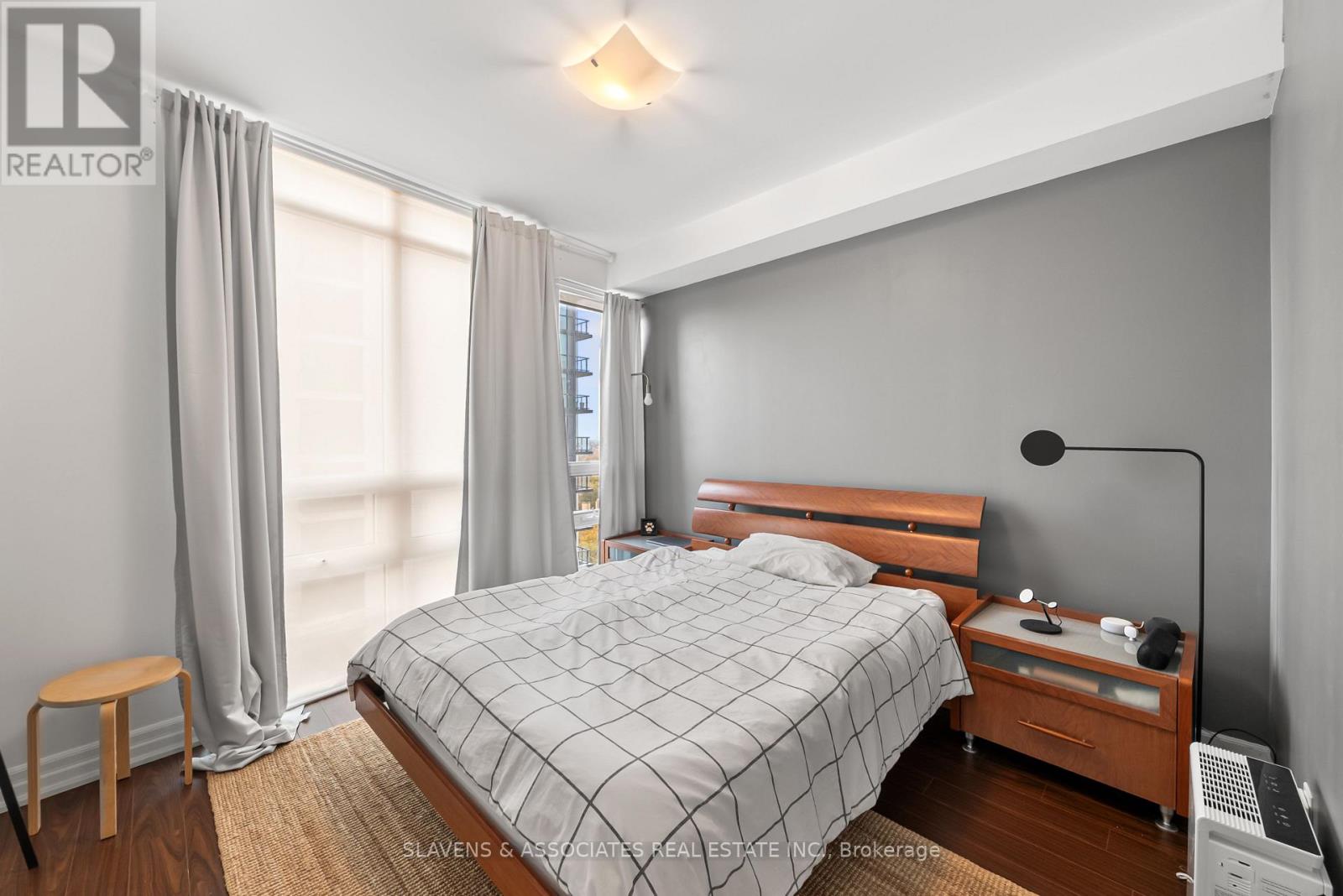 1303 - 500 St Clair Avenue W, Toronto, Ontario  M6C 1A8 - Photo 9 - C12523792