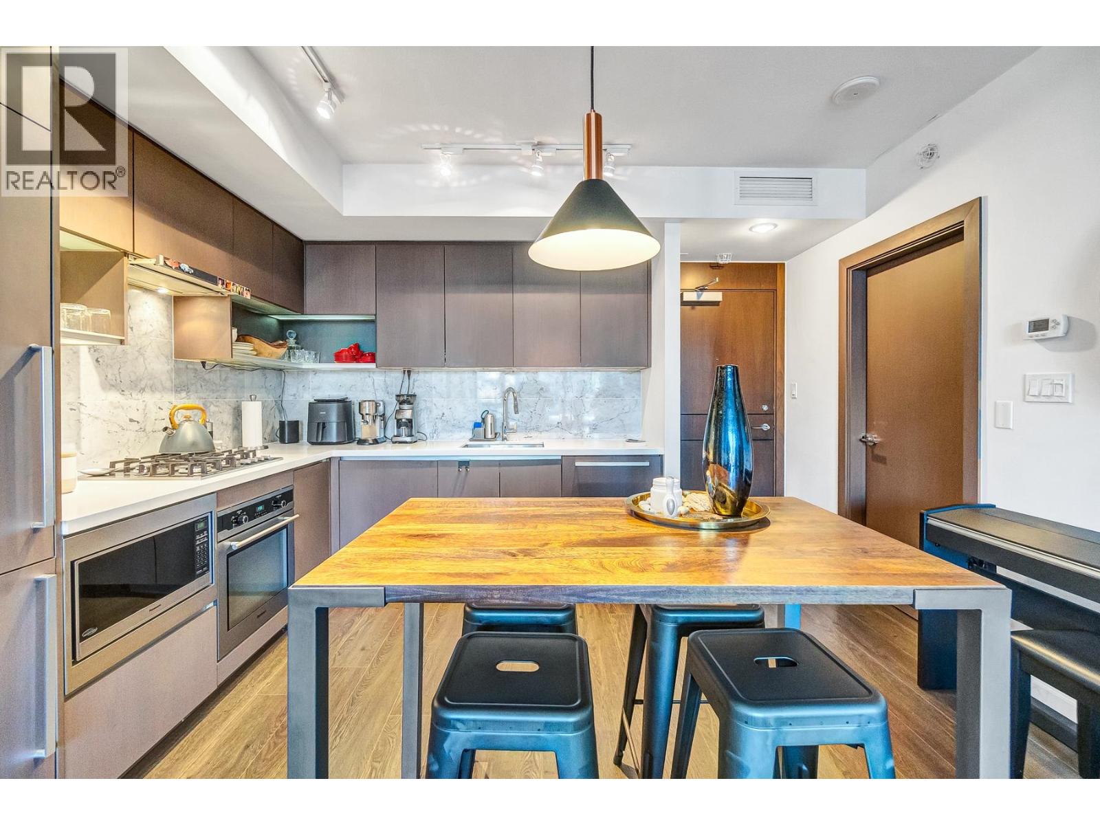 721 68 Smithe Street, Vancouver, British Columbia  V6B 0P4 - Photo 5 - R3066029