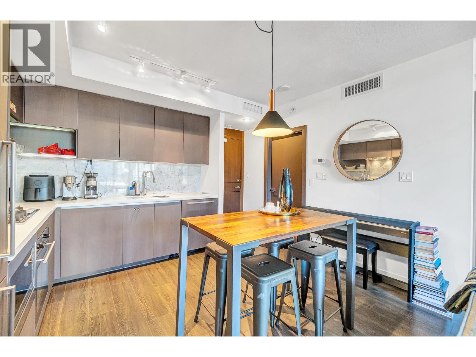 721 68 Smithe Street, Vancouver, British Columbia  V6B 0P4 - Photo 6 - R3066029