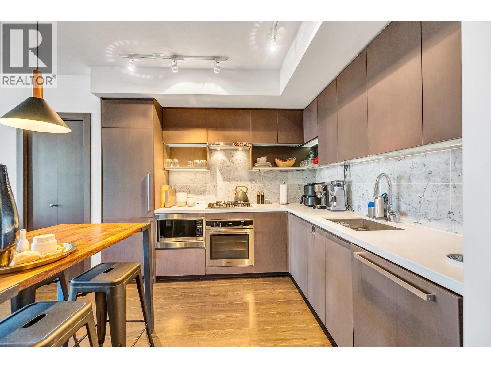 721 68 Smithe Street, Vancouver, British Columbia  V6B 0P4 - Photo 7 - R3066029