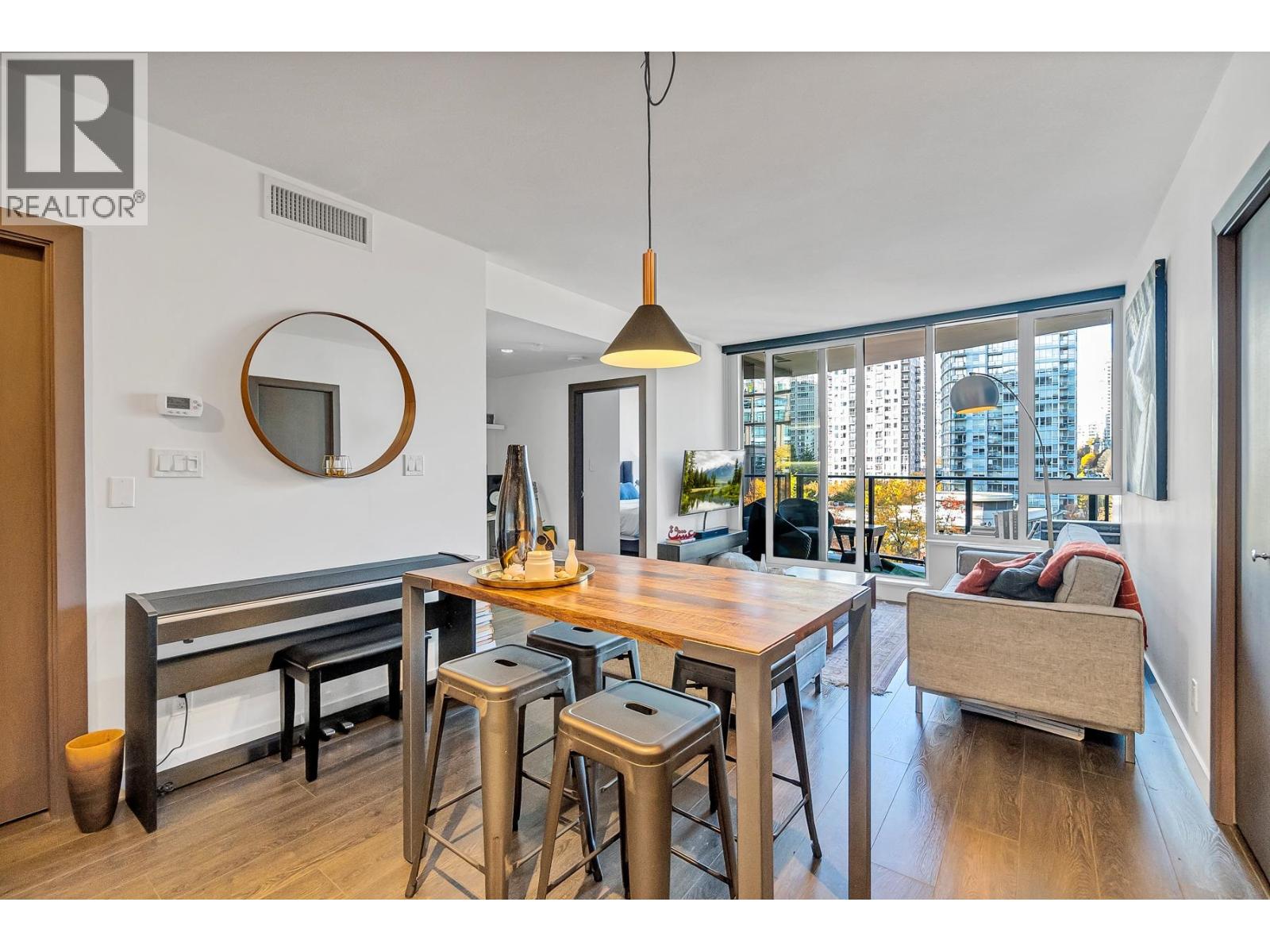 721 68 Smithe Street, Vancouver, British Columbia  V6B 0P4 - Photo 8 - R3066029