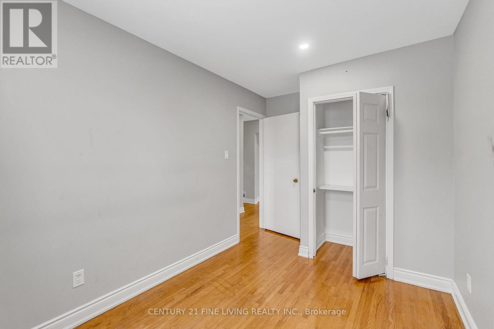 191 Folkstone Crescent, Brampton, Ontario L6T 3N2 - Photo 18 - W12523060