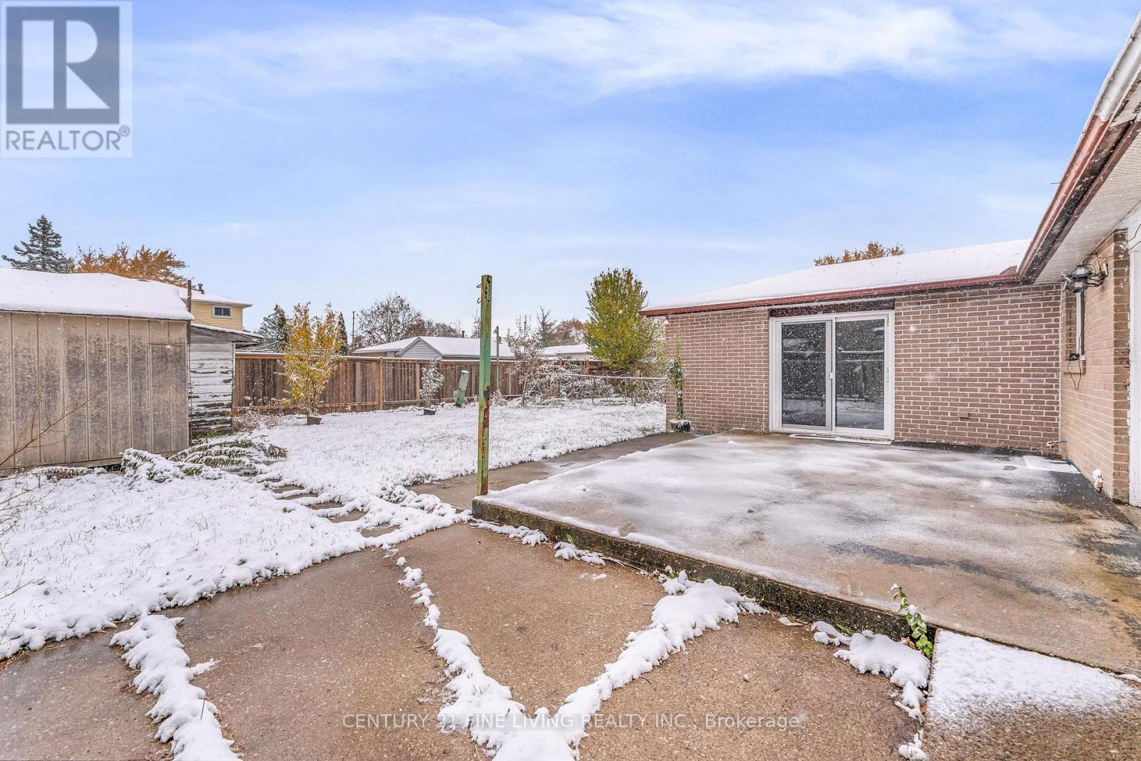 191 Folkstone Crescent, Brampton, Ontario L6T 3N2 - Photo 35 - W12523060