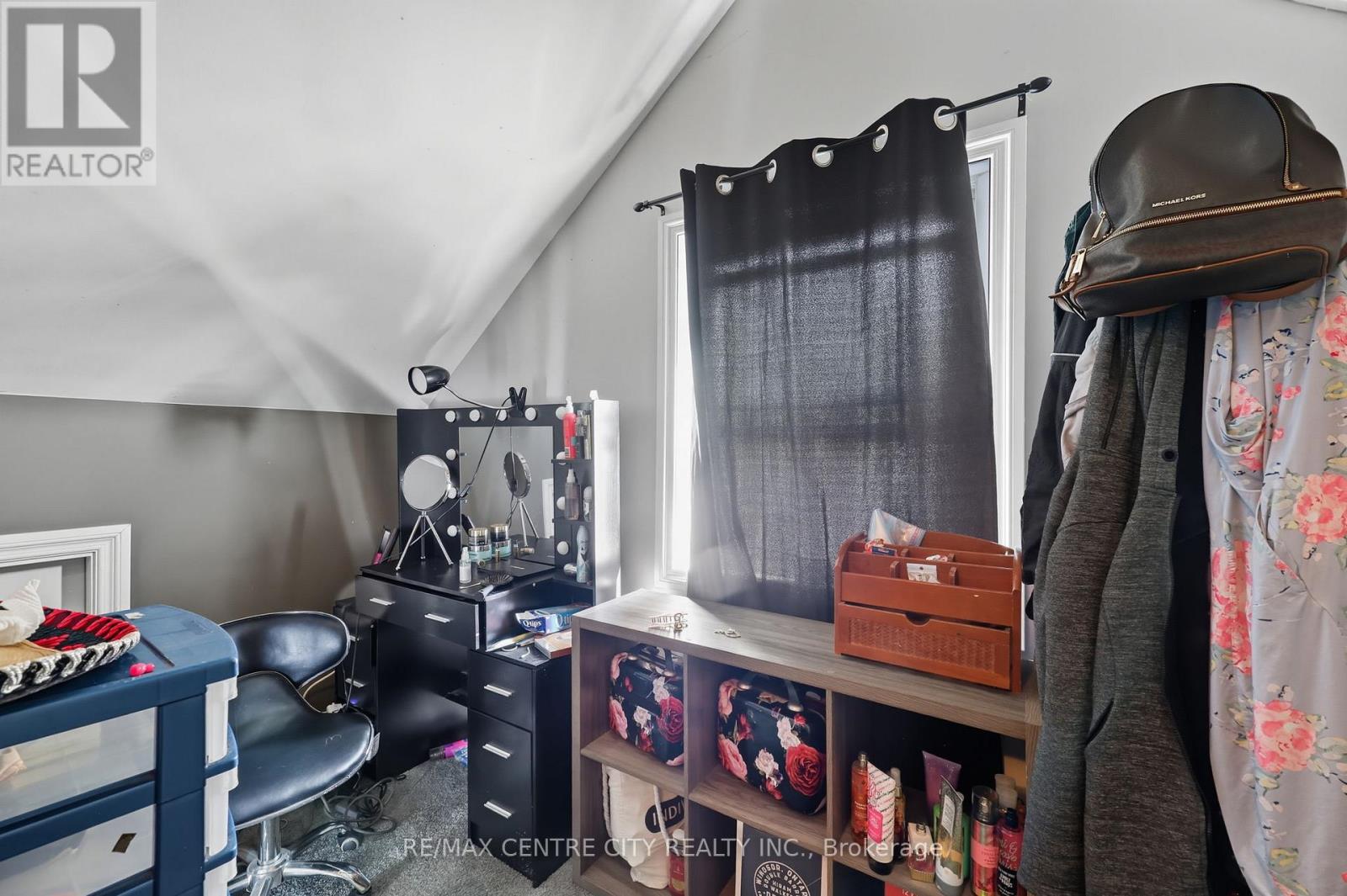 75 Glass Avenue, London East, Ontario N5W 1Z8 - Photo 22 - X12445422