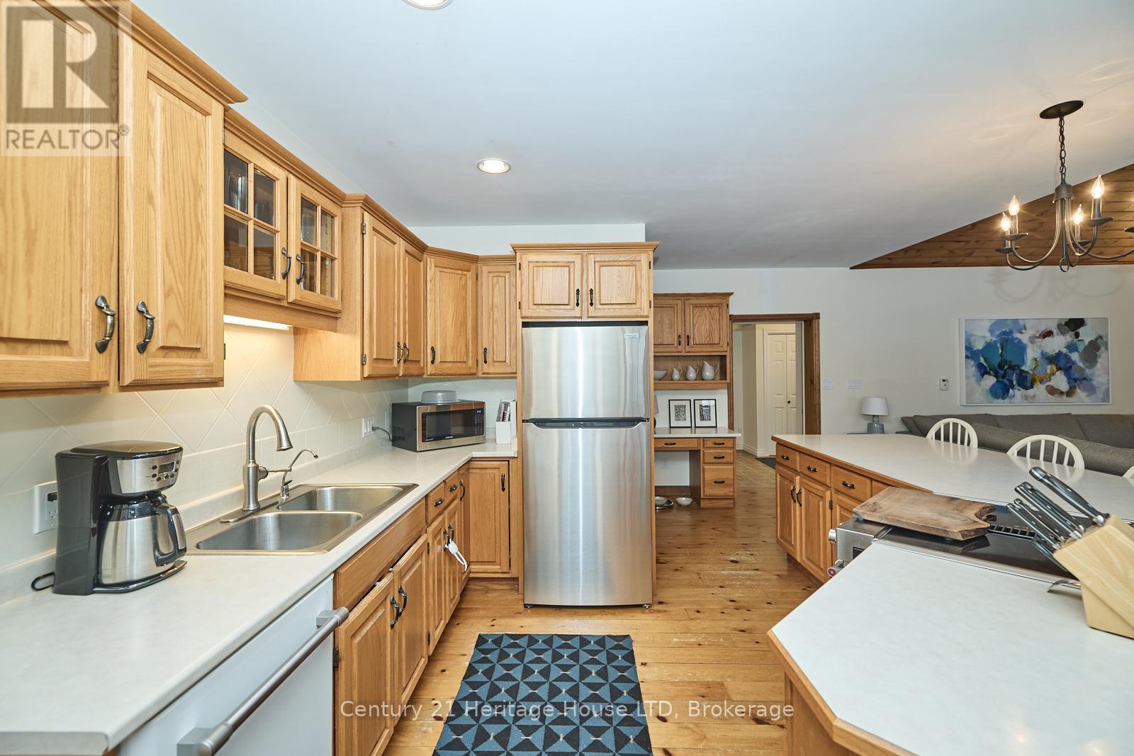 5930 Michener Road, Port Colborne, Ontario  L0S 1R0 - Photo 14 - X12154343