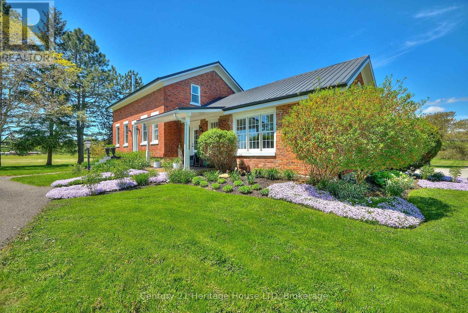 5930 Michener Road, Port Colborne, Ontario  L0S 1R0 - Photo 11 - X12154343