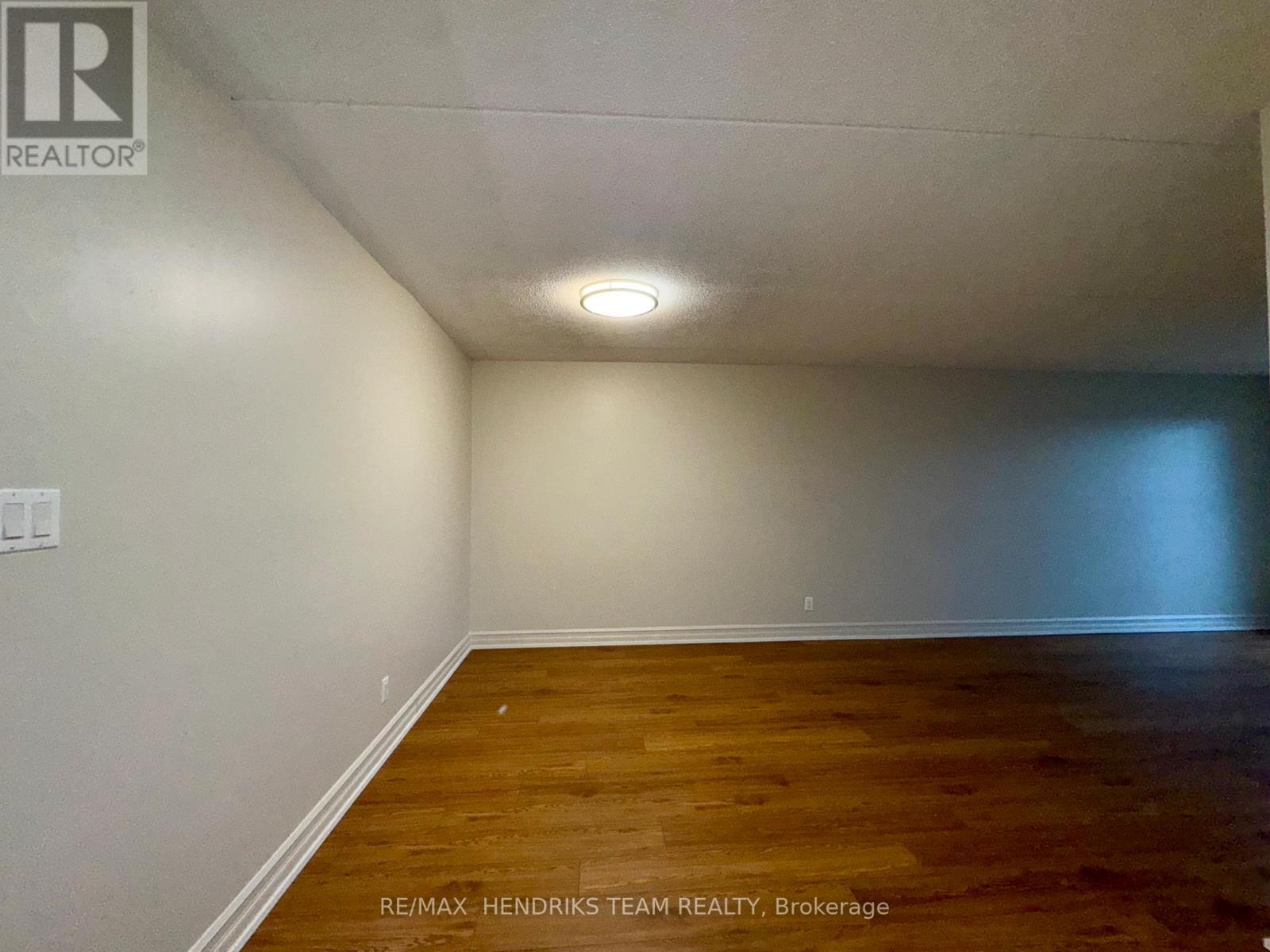 B304 - 16 Capner Street, St. Catharines, Ontario  L2P 3X4 - Photo 8 - X12525542