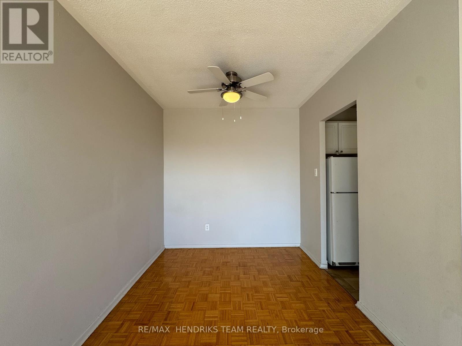 601 - 49 Leaside Drive, St. Catharines, Ontario  L2M 4G4 - Photo 12 - X12525562