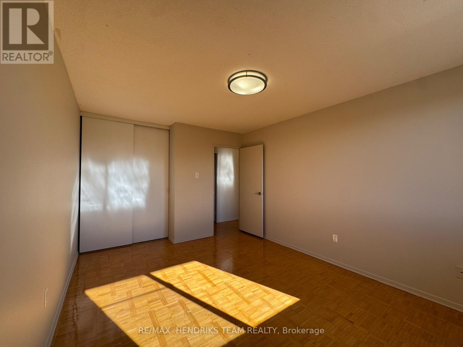 802 - 64 Windward Street, St. Catharines, Ontario  L2M 4H3 - Photo 12 - X12525576