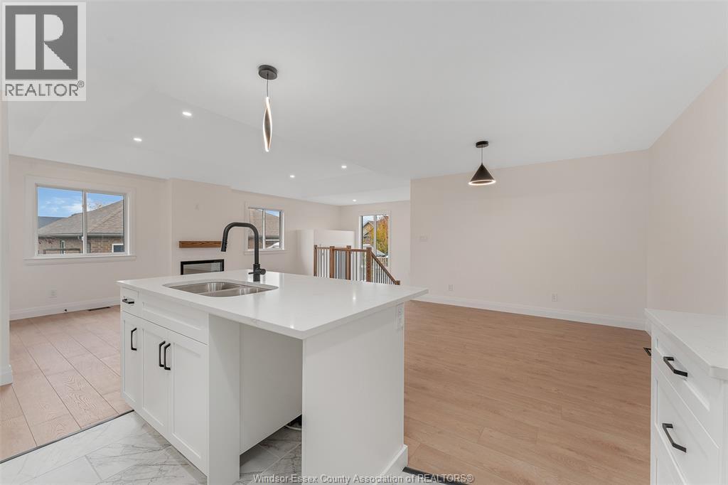 3202 Viola Crescent, Windsor, Ontario N8N 0A1 - Photo 19 - 25028435