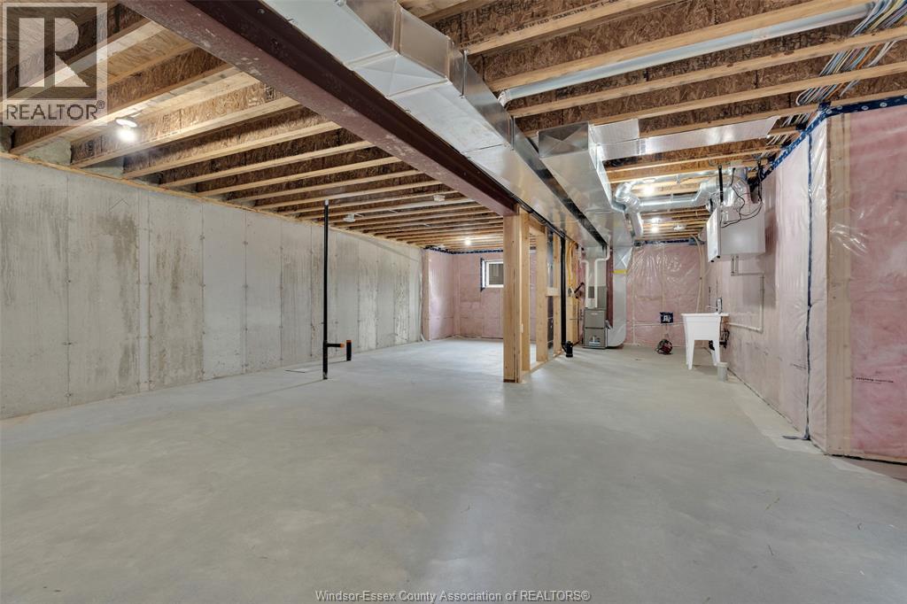 3202 Viola Crescent, Windsor, Ontario N8N 0A1 - Photo 23 - 25028435