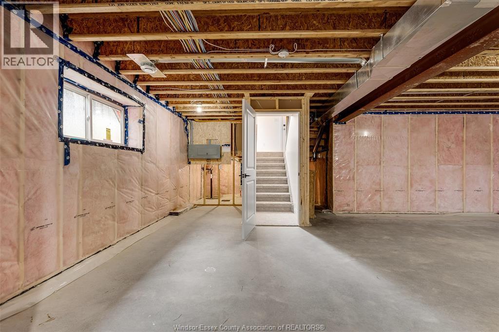 3202 Viola Crescent, Windsor, Ontario N8N 0A1 - Photo 24 - 25028435