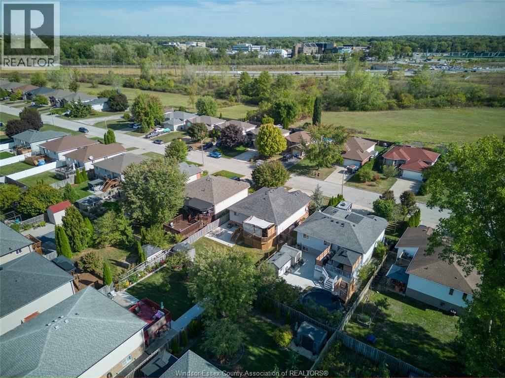 4335 St. Clair Avenue, Lasalle, Ontario  N9H 2N3 - Photo 29 - 25028425