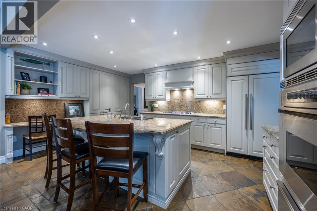 1338 Prince Albert Court, Mississauga, Ontario  L5H 3S1 - Photo 15 - 40786960