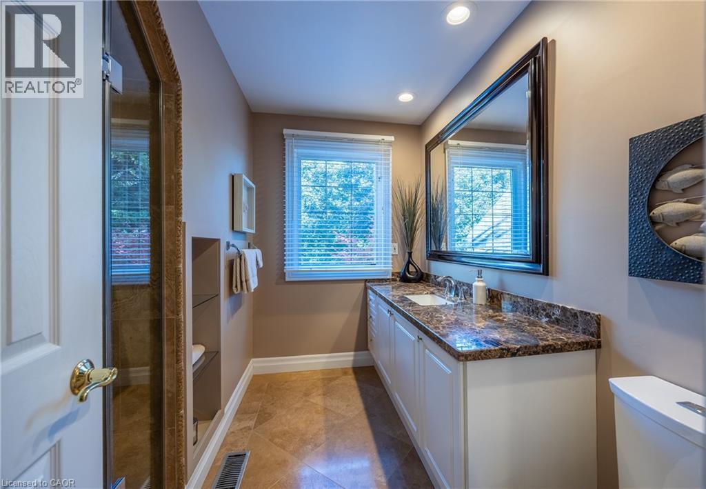 1338 Prince Albert Court, Mississauga, Ontario  L5H 3S1 - Photo 26 - 40786960