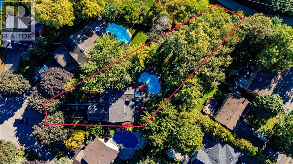 1338 Prince Albert Court, Mississauga, Ontario  L5H 3S1 - Photo 4 - 40786960