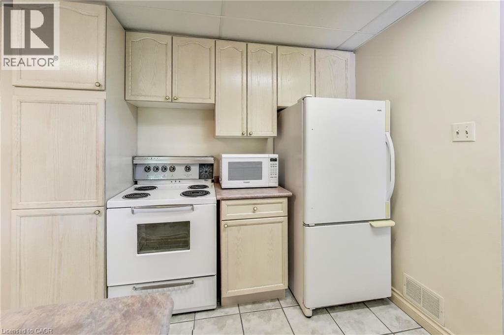 9 Avalon Avenue, Stoney Creek, Ontario  L8G 1X4 - Photo 10 - 40785911