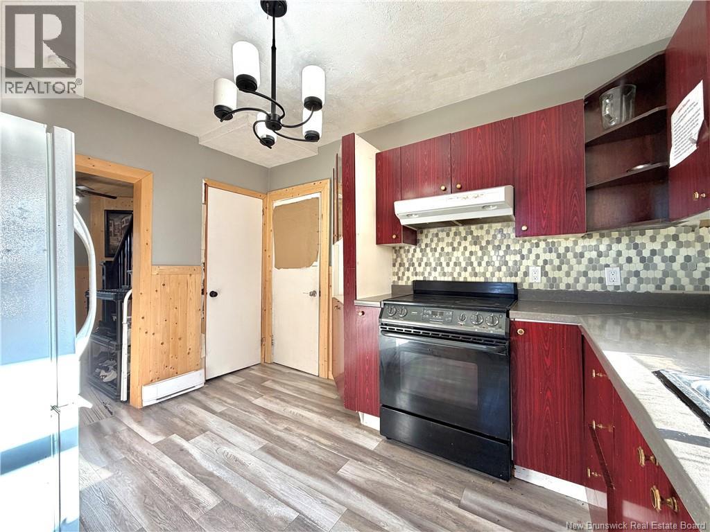 320 St. Andrew Street, Bathurst, New Brunswick  E2A 1C5 - Photo 10 - NB129919