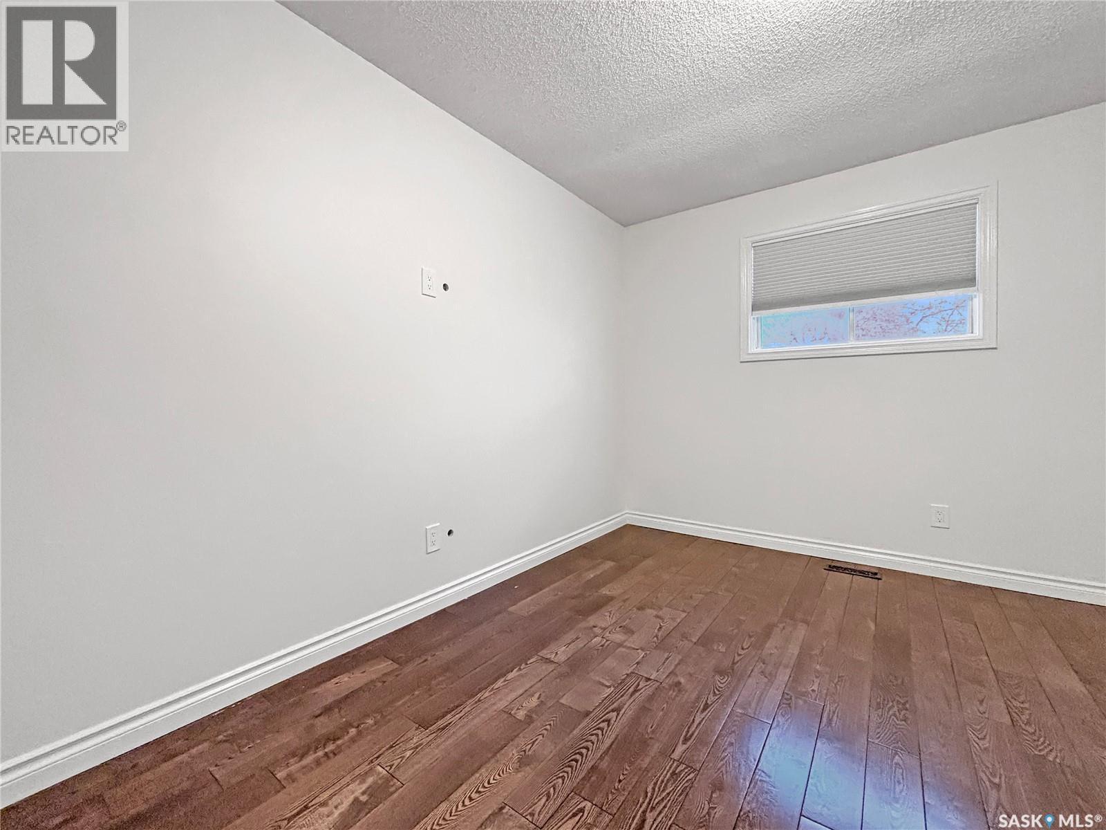 1209 Edward Avenue, Saskatoon, Saskatchewan  S7K 3A9 - Photo 11 - SK023728