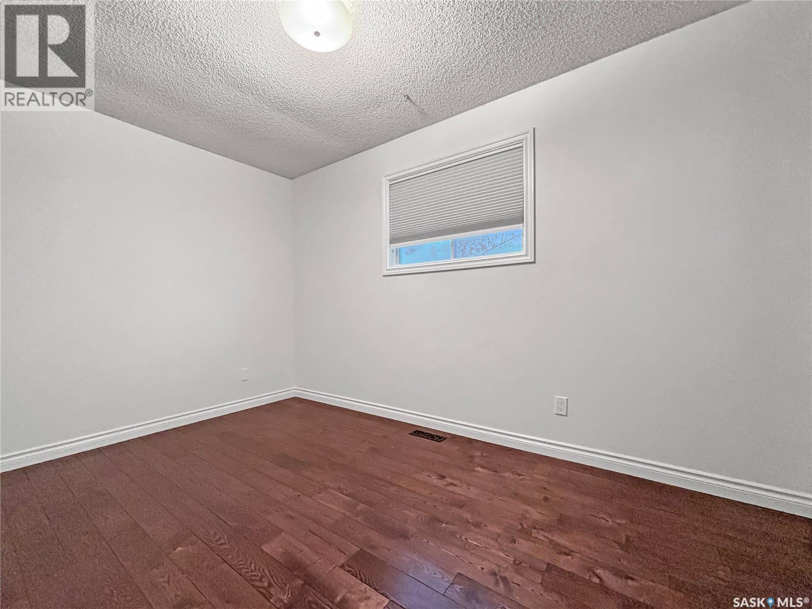 1209 Edward Avenue, Saskatoon, Saskatchewan  S7K 3A9 - Photo 12 - SK023728