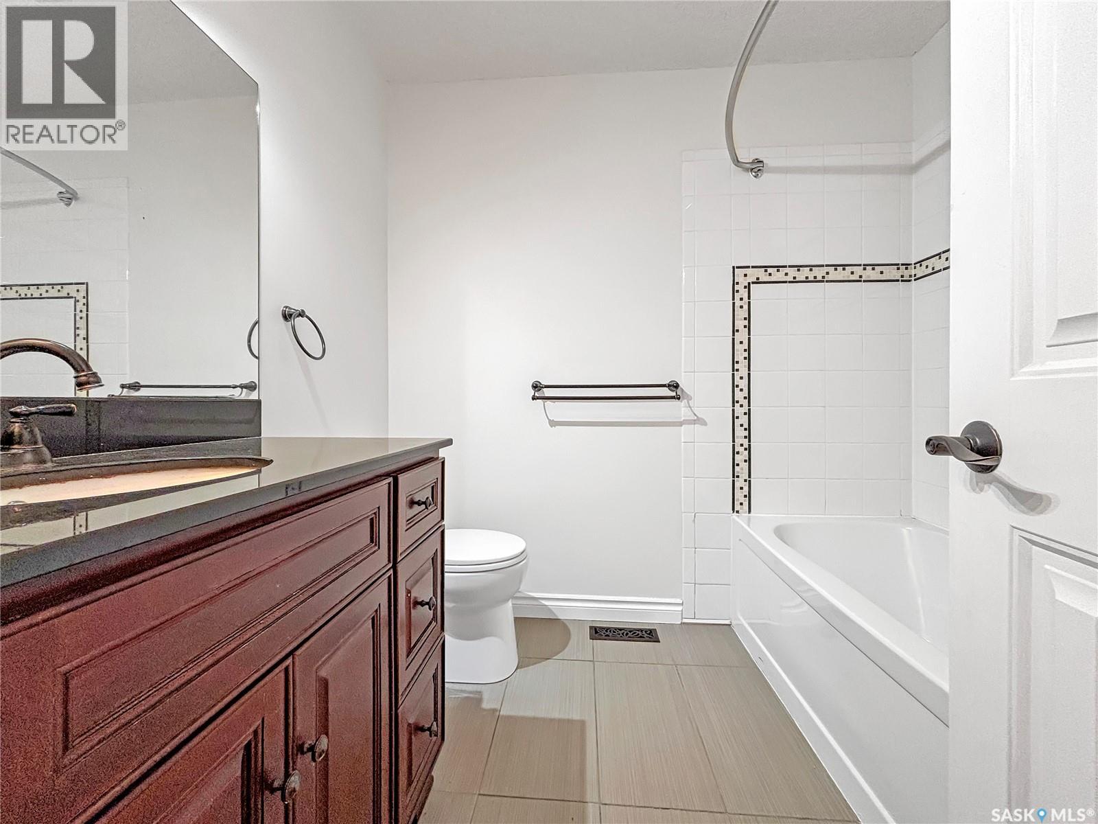 1209 Edward Avenue, Saskatoon, Saskatchewan  S7K 3A9 - Photo 7 - SK023728