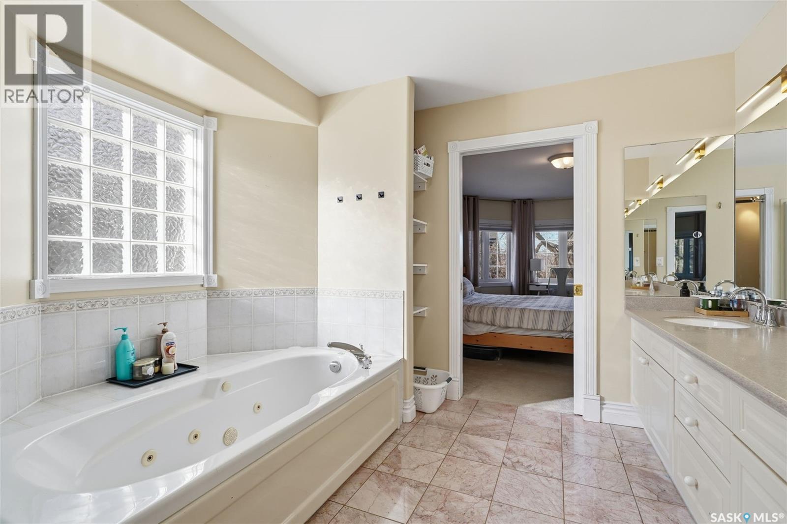 112 Saskatchewan Crescent W, Saskatoon, Saskatchewan  S7M 0A5 - Photo 23 - SK023698