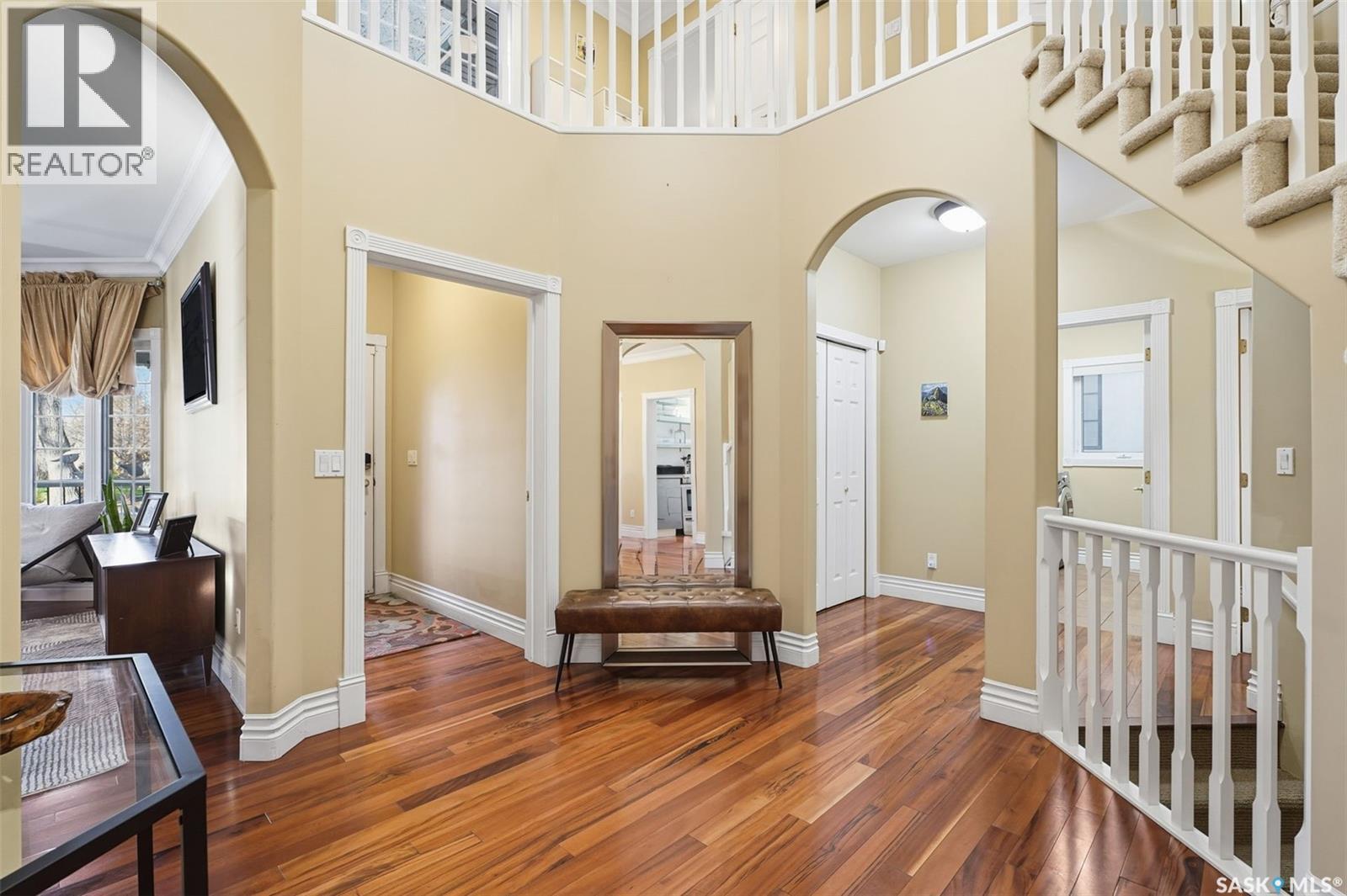 112 Saskatchewan Crescent W, Saskatoon, Saskatchewan  S7M 0A5 - Photo 3 - SK023698