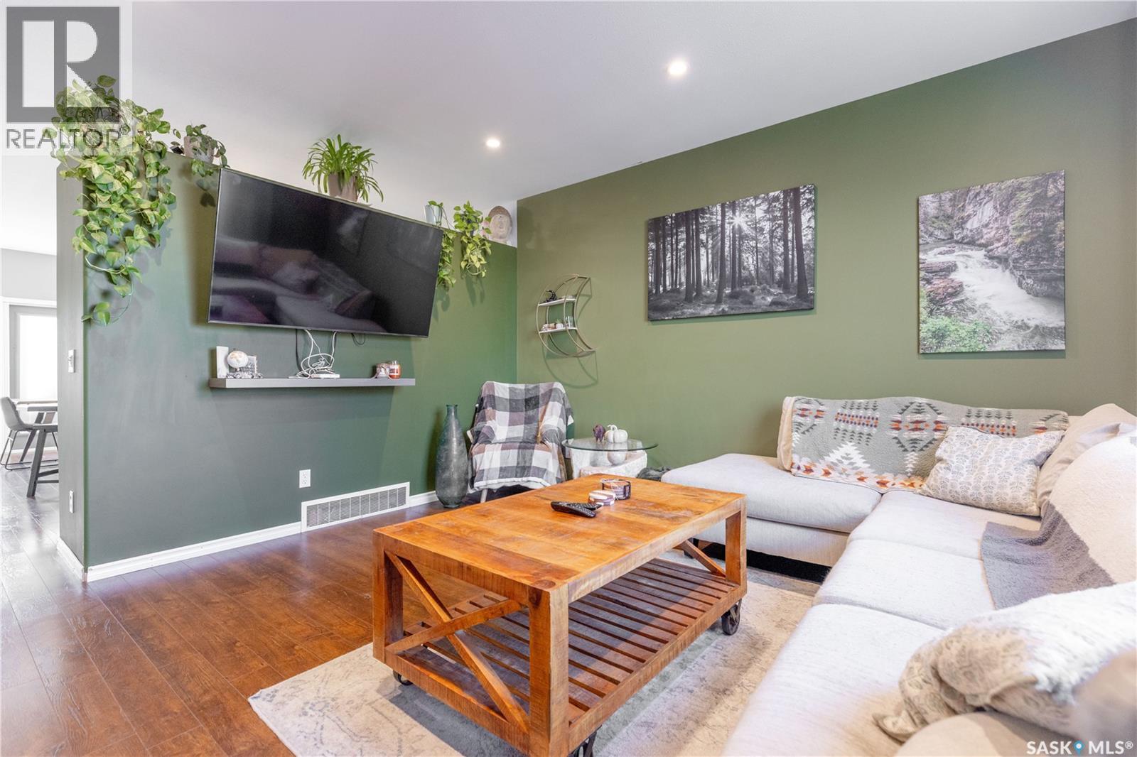 313 Victor Lane, Dalmeny, Saskatchewan  S0K 1E0 - Photo 4 - SK023669