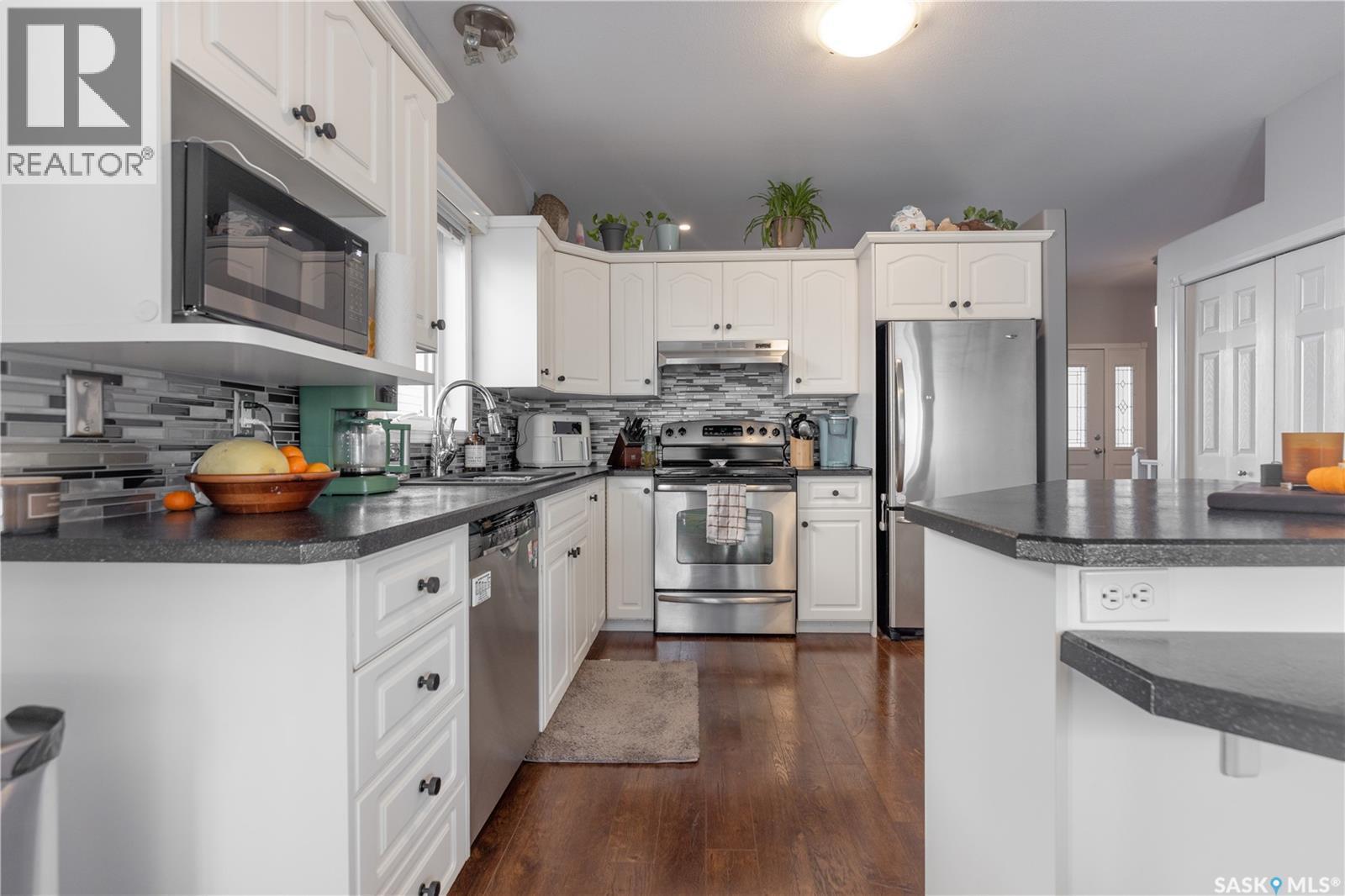 313 Victor Lane, Dalmeny, Saskatchewan  S0K 1E0 - Photo 8 - SK023669